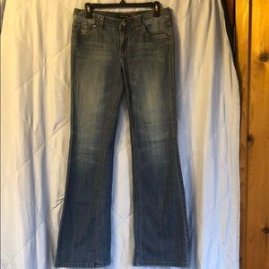 Women’s boot cut, blue jeans